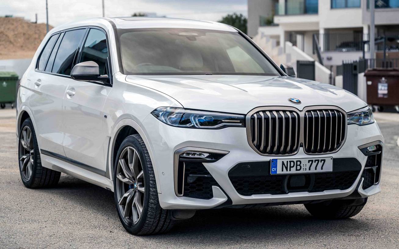 New 2021 BMW X7 M50d